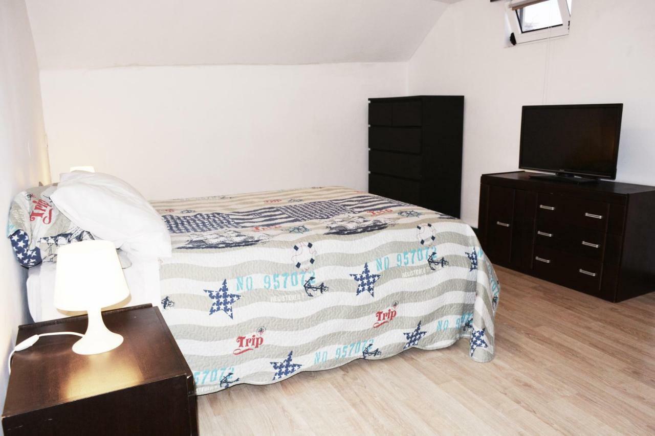Bairro Alto Central Apartment Lisbon Bagian luar foto