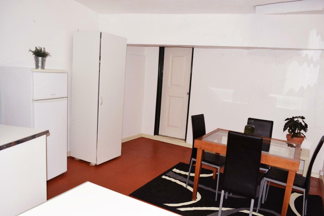 Bairro Alto Central Apartment Lisbon Bagian luar foto